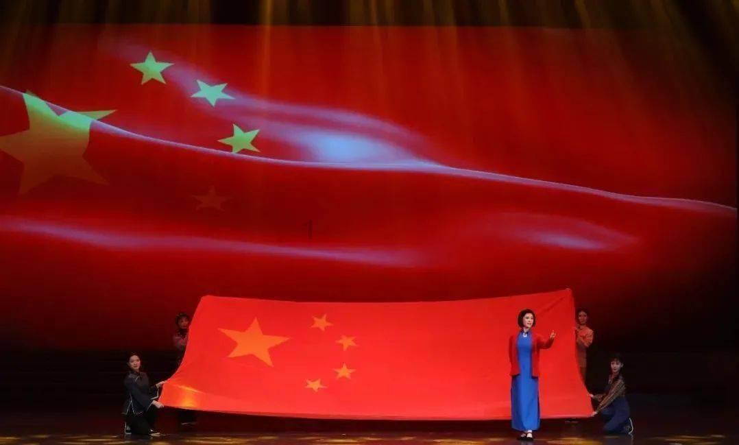 贵德县多部门开展春运气象服务宣传活动